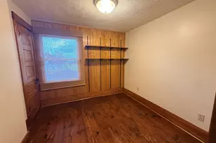 217 W Chestnut St, Compton, IL 61318 - Photo 28