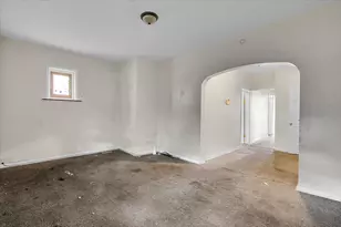 7011 S Calumet Ave, Chicago, IL 60637 - Photo 4