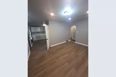 107 E 149th Street, Harvey, IL 60426 - Photo 12