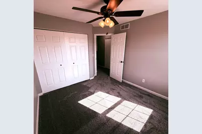 2433 River Oaks Lane #4, Rockford, IL 61102 - Photo 18