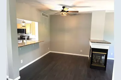 2433 River Oaks Lane #4, Rockford, IL 61102 - Photo 8