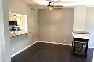 2433 River Oaks Ln, Rockford, IL 61102 - Photo 8