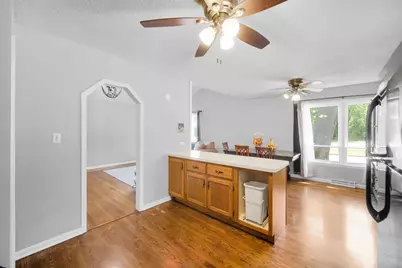 1020 Hahn Place, West Chicago, IL 60185 - Photo 10
