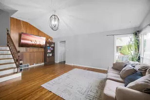 1020 Hahn Pl, West Chicago, IL 60185 - Photo 12