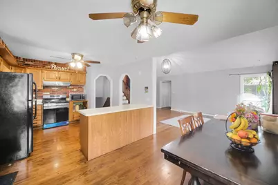 1020 Hahn Place, West Chicago, IL 60185 - Photo 8