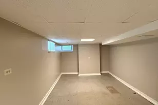 705 North Ave, Aurora, IL 60505 - Photo 8