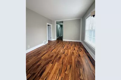 705 North Avenue #Lower, Aurora, IL 60505 - Photo 2