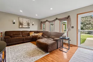 11126 Kimberly Trail, Mokena, IL 60448 - Photo 4