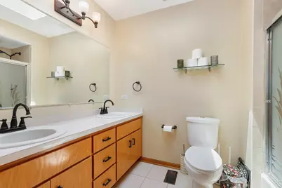 338 Wild Rose Lane, Romeoville, IL 60446 - Photo 18