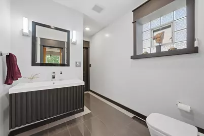 2645 Cuyler Avenue, Berwyn, IL 60402 - Photo 18