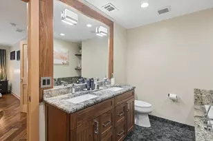 7730 Brookhaven Ave, Darien, IL 60561 - Photo 10