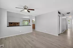 115 Oriole Rd, Matteson, IL 60443 - Photo 6