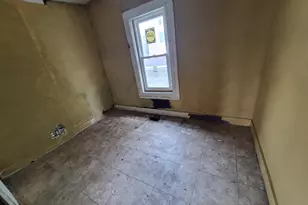 7331 S Peoria St, Chicago, IL 60621 - Photo 8