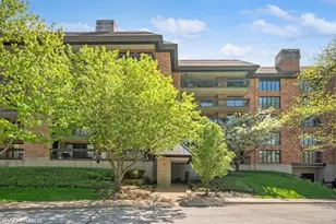 3851 Mission Hills Rd, Northbrook, IL 60062 - Photo 1