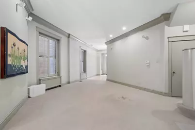 634 W Wellington Avenue, Chicago, IL 60657 - Photo 14