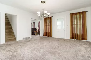 8321 Blomberg Rd, Cherry Valley, IL 61016 - Photo 14