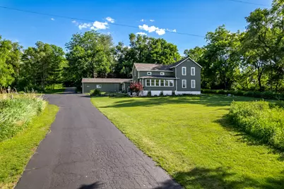 8321 Blomberg Road, Cherry Valley, IL 61016 - Photo 4