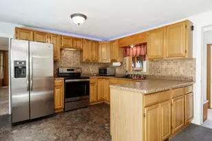 8321 Blomberg Rd, Cherry Valley, IL 61016 - Photo 18