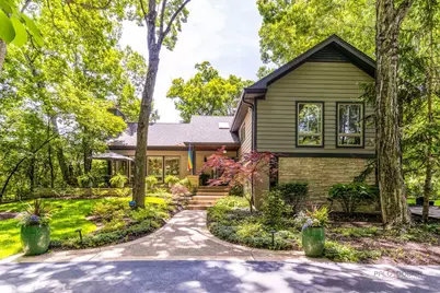 1310 Woodland Court W, Riverwoods, IL 60015 - Photo 2