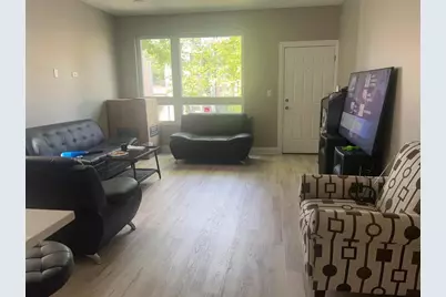 1051 N Springfield Avenue, Chicago, IL 60651 - Photo 6