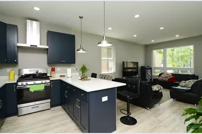 1051 N Springfield Avenue, Chicago, IL 60651 - Photo 22