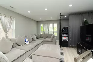 1051 N Springfield Ave, Chicago, IL 60651 - Photo 44