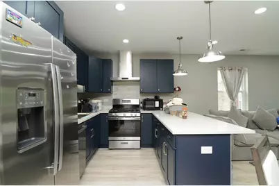 1051 N Springfield Avenue, Chicago, IL 60651 - Photo 46