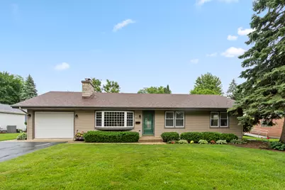 417 S Plum Grove Road, Palatine, IL 60067 - Photo 2