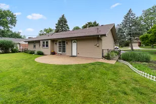417 S Plum Grove Rd, Palatine, IL 60067 - Photo 18