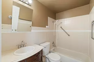 417 S Plum Grove Rd, Palatine, IL 60067 - Photo 12