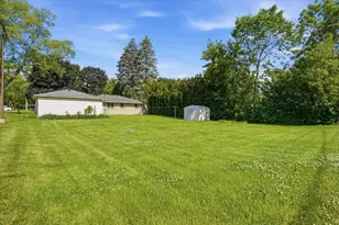 2903 Bethel Blvd, Zion, IL 60099 - Photo 30