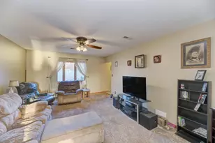 1847 Lakewood Dr, Wilmington, IL 60481 - Photo 8