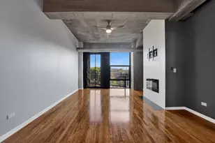 1000 W 15th St, Chicago, IL 60608 - Photo 2