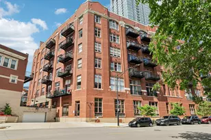 360 W Illinois St, Chicago, IL 60654 - Photo 24