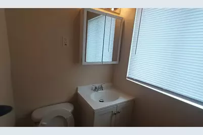 2856 E Cardinal Drive, Decatur, IL 62526 - Photo 10