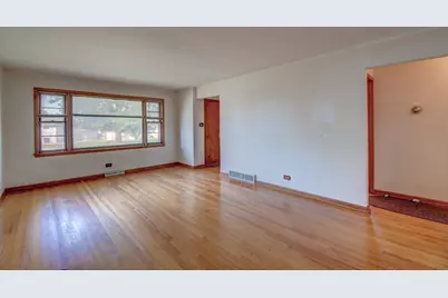 14444 Shepard Drive, Dolton, IL 60419 - Photo 6