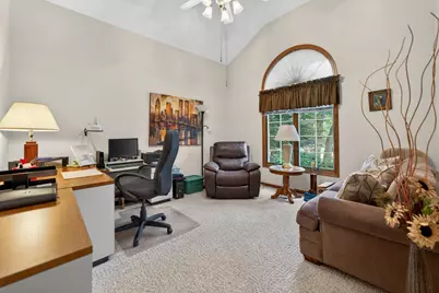 3347 Valley Woods Drive, Cherry Valley, IL 61016 - Photo 4