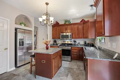 1208 Water Stone Circle, Wauconda, IL 60084 - Photo 10