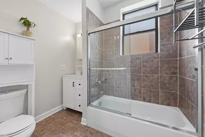 741 W Cornelia Avenue #N1, Chicago, IL 60657 - Photo 8