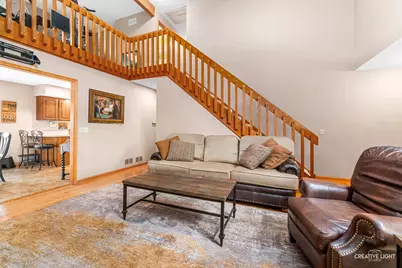37W907 Bowes Road, Elgin, IL 60124 - Photo 4