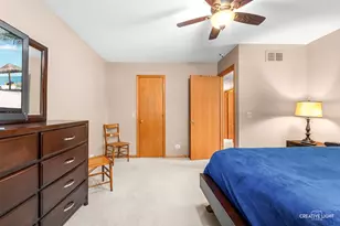 37W907 Bowes Rd, Elgin, IL 60124 - Photo 22