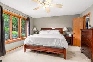 37W907 Bowes Rd, Elgin, IL 60124 - Photo 10