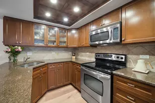 702 N Waukegan Rd, Glenview, IL 60025 - Photo 20