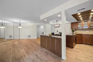 702 N Waukegan Rd, Glenview, IL 60025 - Photo 8