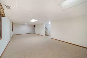 2370 Carillon Dr, Grayslake, IL 60030 - Photo 22