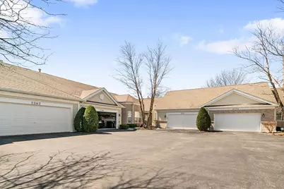 2370 Carillon Drive, Grayslake, IL 60030 - Photo 2