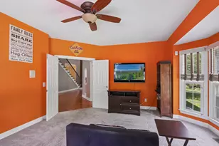 39571 Orchard Bluff Ln, Wadsworth, IL 60083 - Photo 18