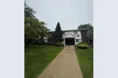 9581 Dee Road #202B, Des Plaines, IL 60016 - Photo 1