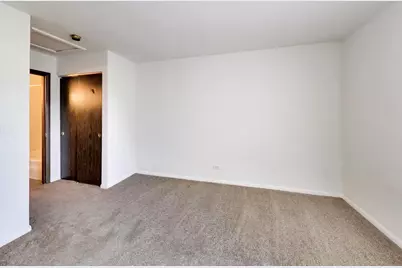 913 Campbell Drive, Gurnee, IL 60031 - Photo 10