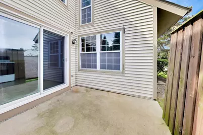 913 Campbell Drive, Gurnee, IL 60031 - Photo 22